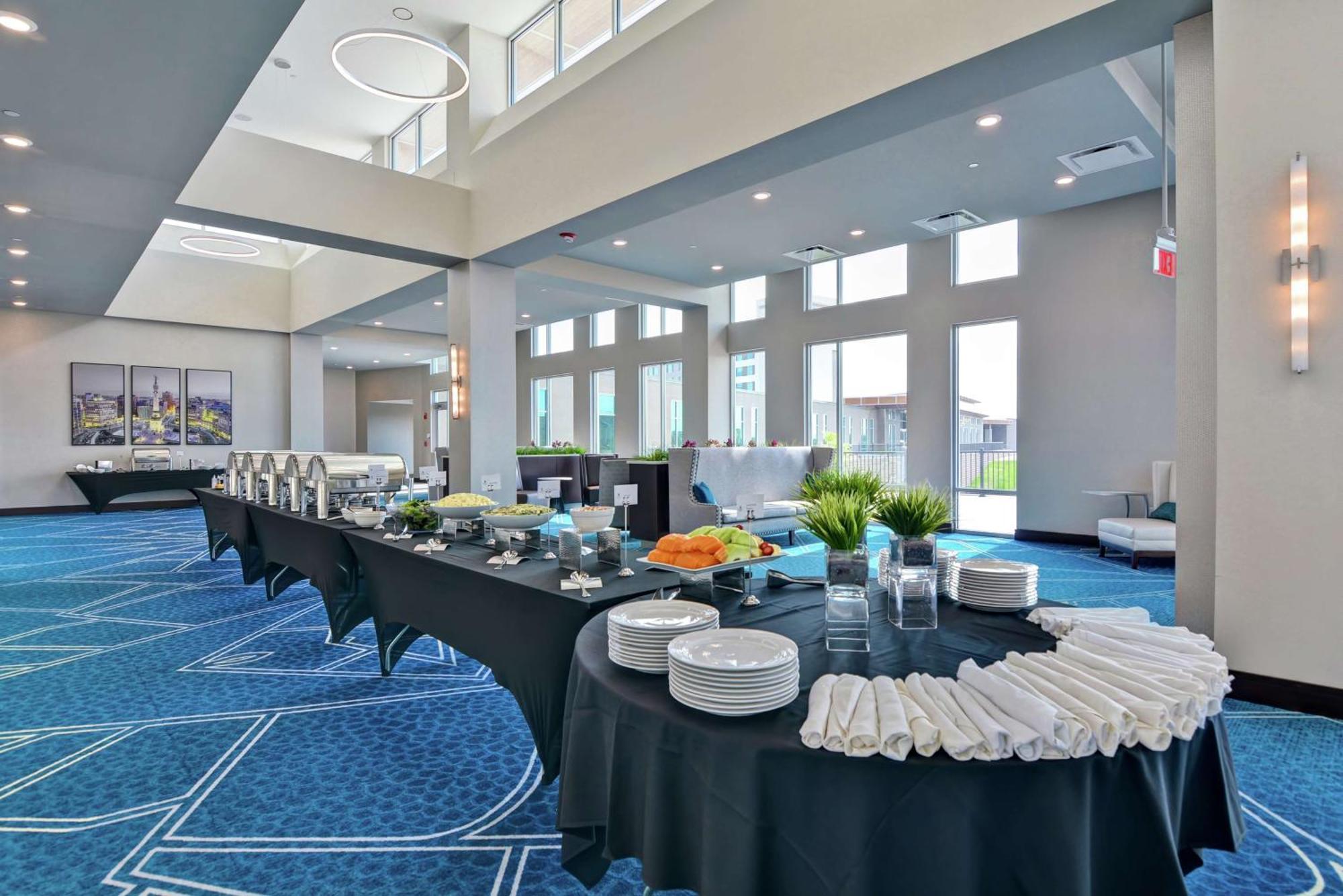 Embassy Suites By Hilton Plainfield Indianapolis Airport Dış mekan fotoğraf