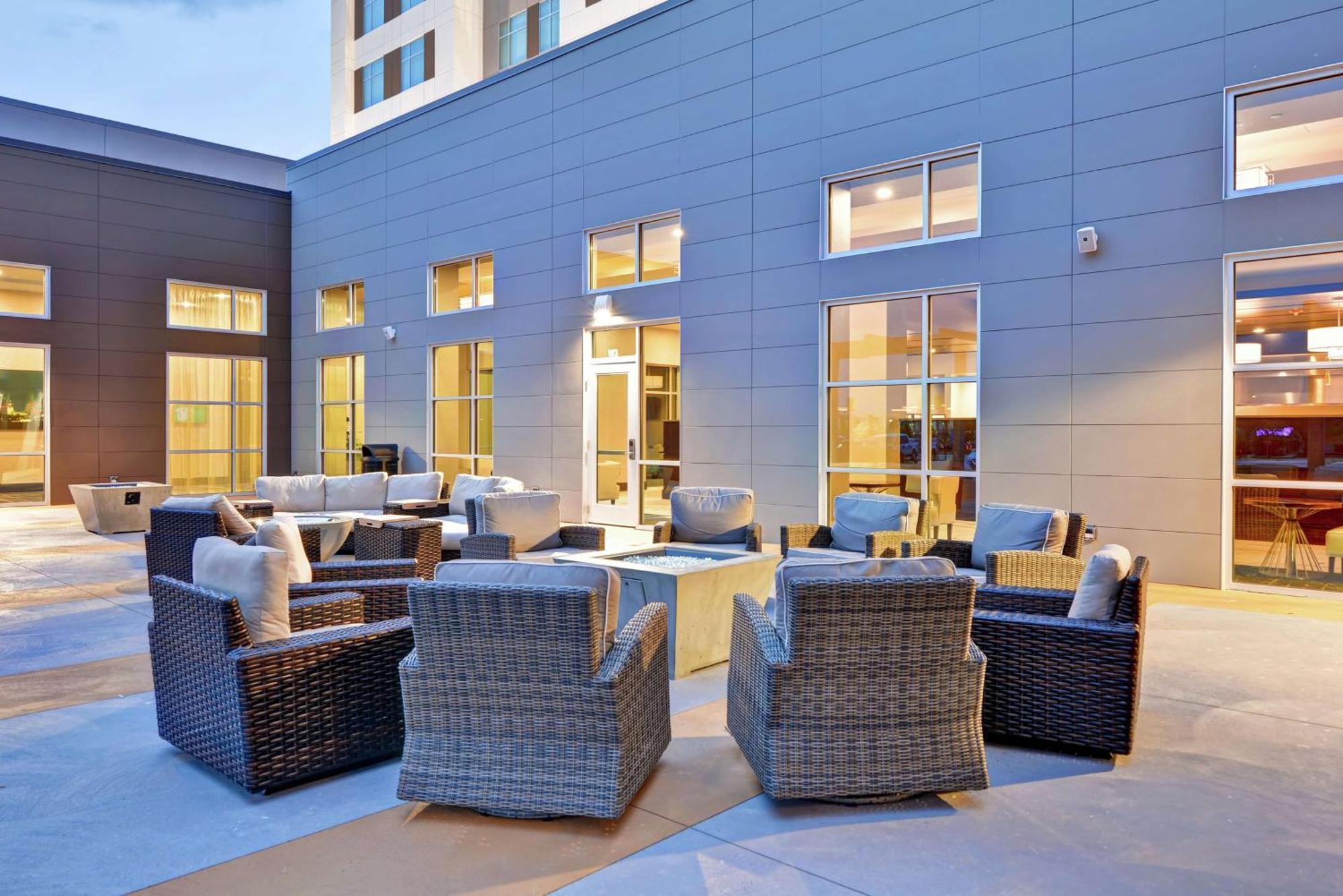 Embassy Suites By Hilton Plainfield Indianapolis Airport Dış mekan fotoğraf